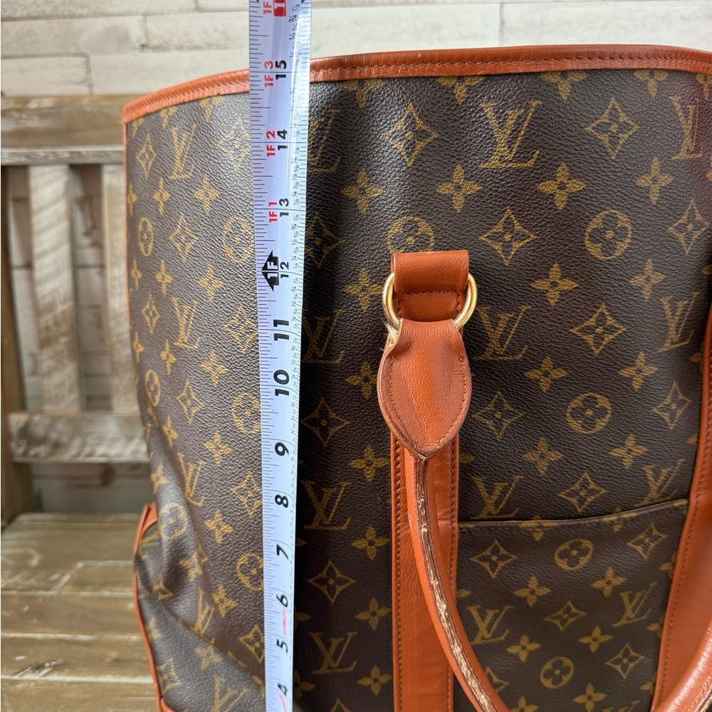 Vintage JUMBO Monogram Louis Bag - Picture 9 of 15